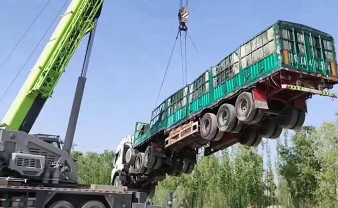 焦作道路脱困救援案例